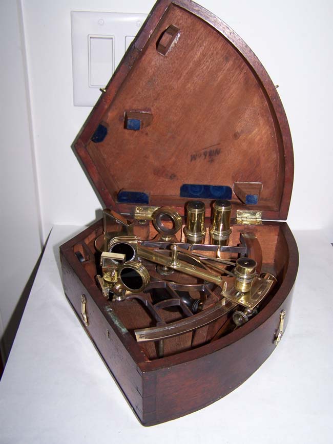 A Fine 19th century cased Sextant by Samuel Browning of Portsmouth circa 1847 — image 2